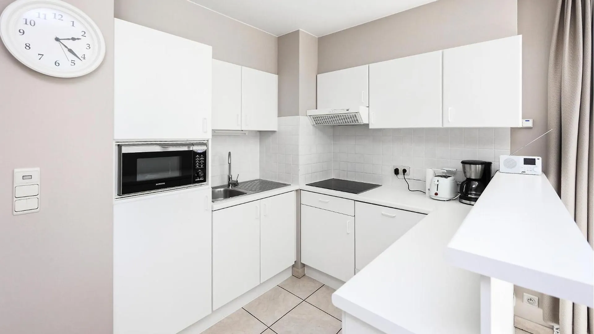 Stunning Apartment In Oostende With Kitchen 0*, Ostend